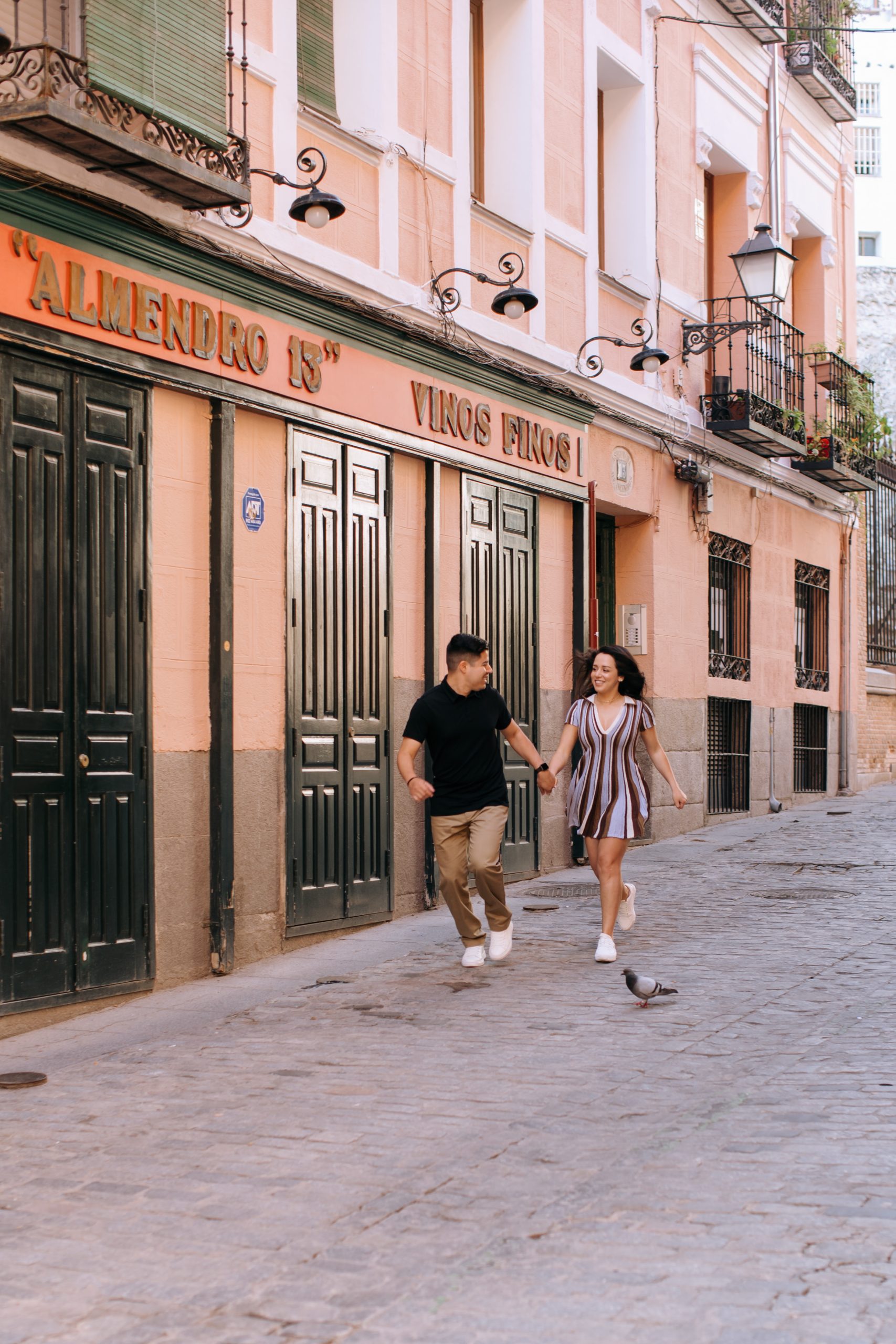 Early Morning Couple Photo Session in La Latina, Madrid